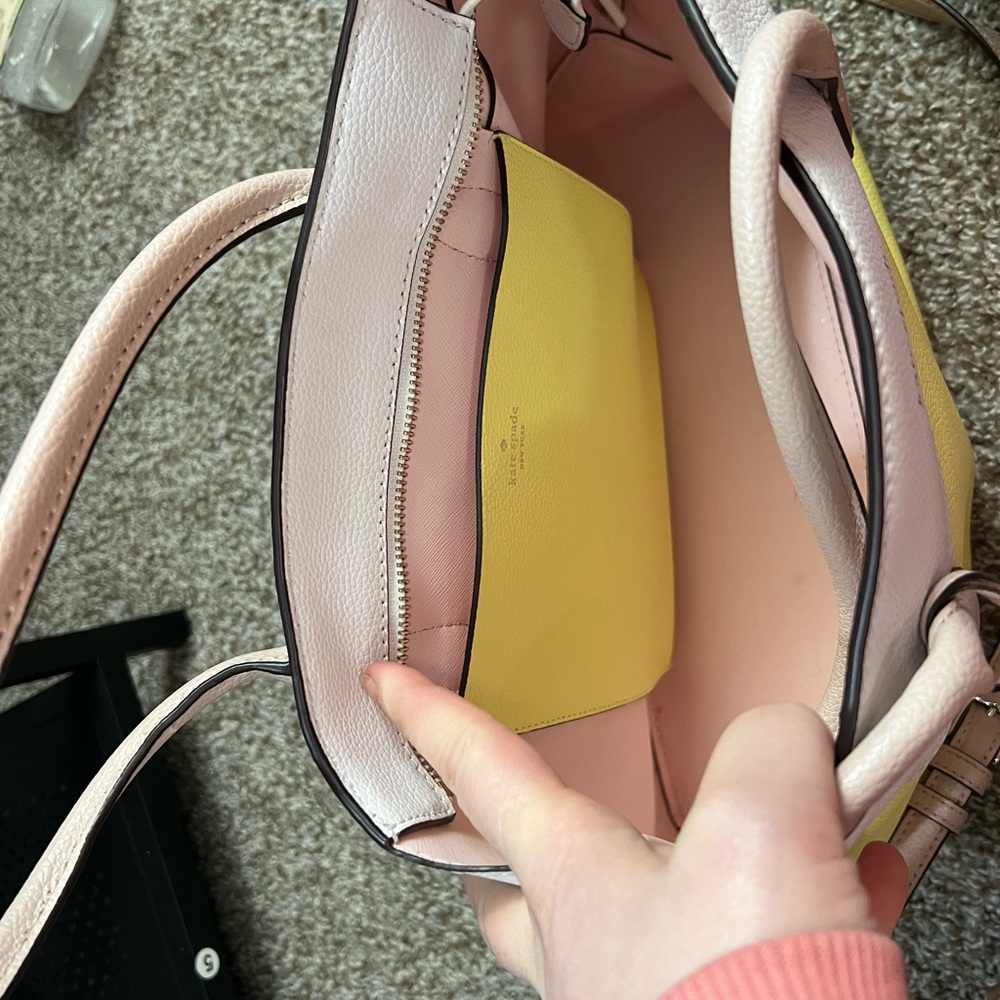 Kate Spade Purse - Picture 3 of 3
